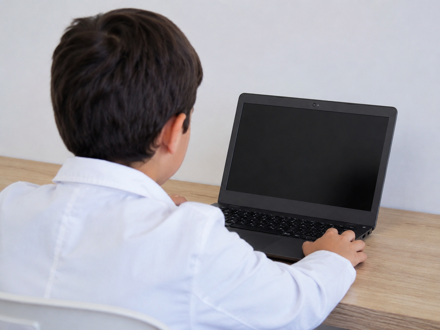Tucumán presentó un proyecto educativo para convertir fondos judiciales en tecnología para escuelas