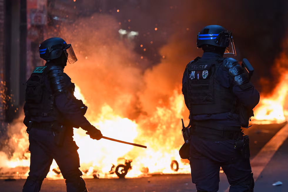 Francia: tensión social y más reclamos contra Macron