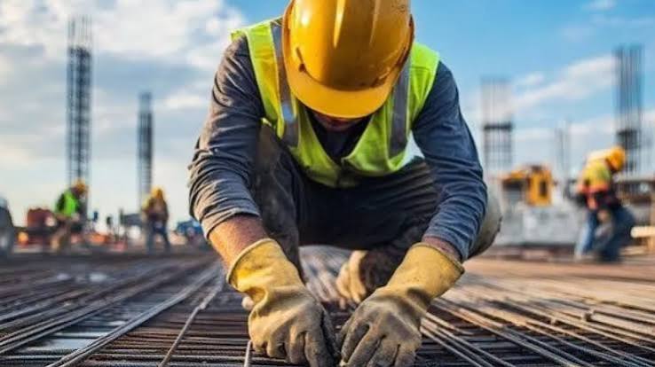 Tucumán amortigua la caída de empresas y queda mejor que el promedio nacional
