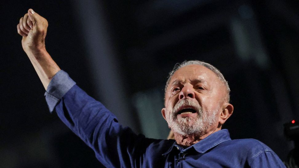 Lula dio vuelta la elección en Brasil y prometió hacer el mejor gobierno de su vida