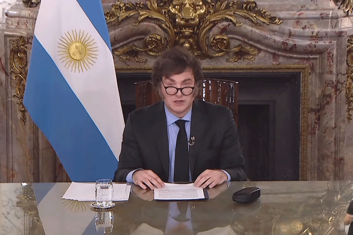 Milei va por una reforma del Banco Central y exautoridades salieron a cruzarlo