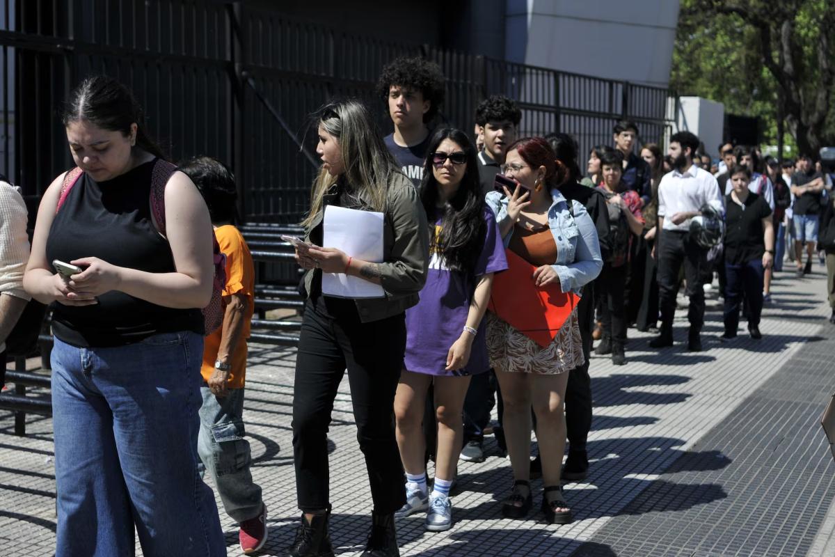 Tucumán fue el distrito que más redujo el empleo informal mientras crece la precarización laboral en el país