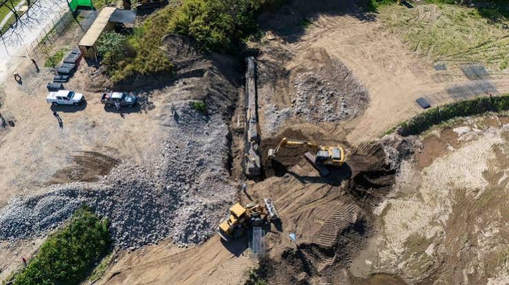 Tucumán intensifica las obras hídricas antes de las lluvias: trabajan en ríos, canales y arroyos de 12 departamentos